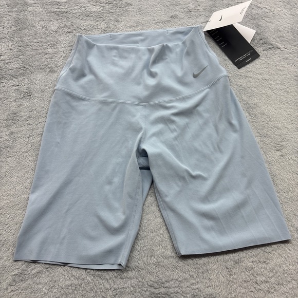 Nike Zenvy High Waisted 8" Light Sky Blue Biker Shorts 10s Yoga Size Small - Picture 1 of 7